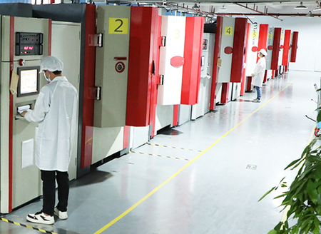 10台生产设备真空镀膜机